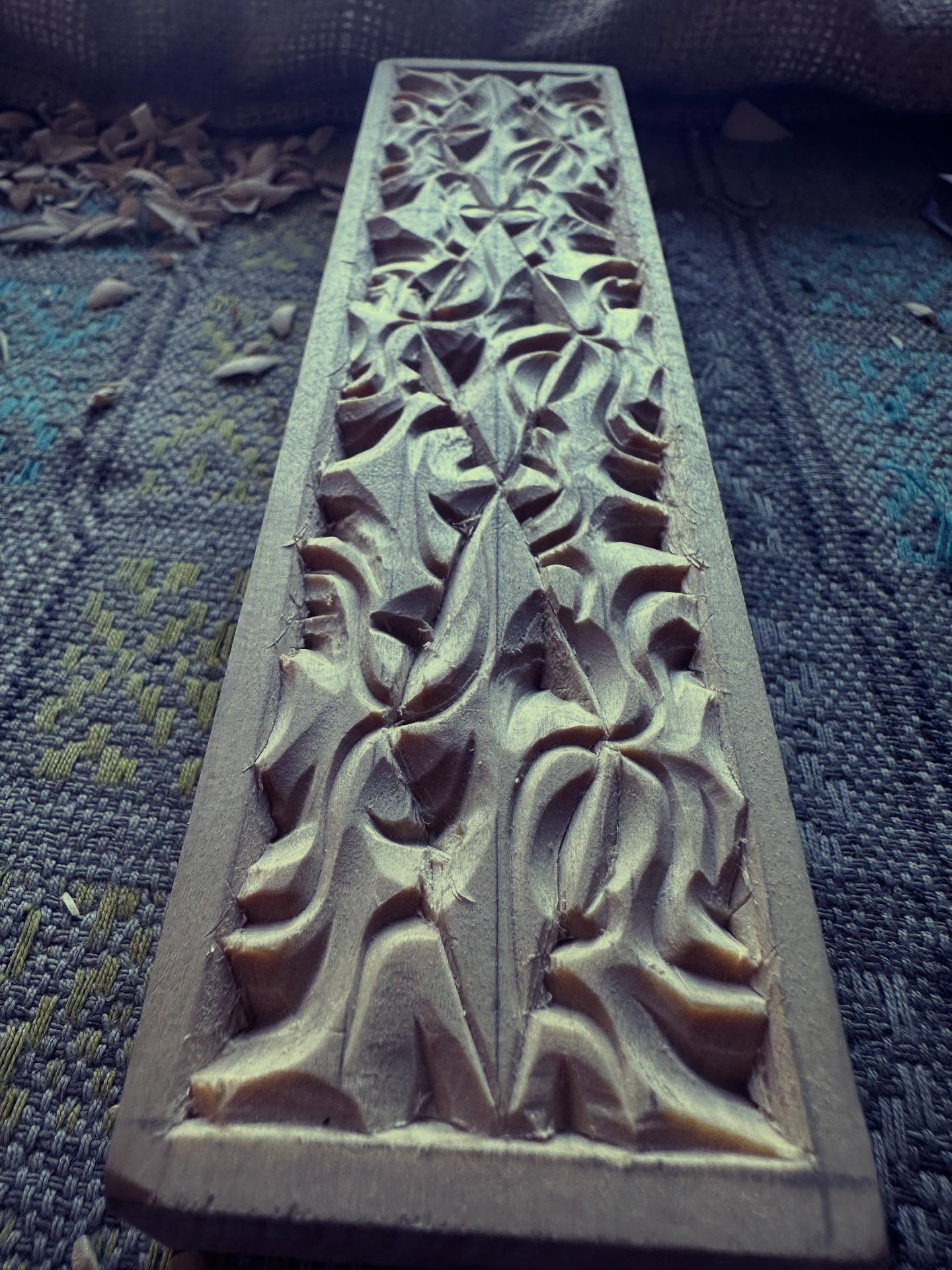 Box with open lid Box with open lid